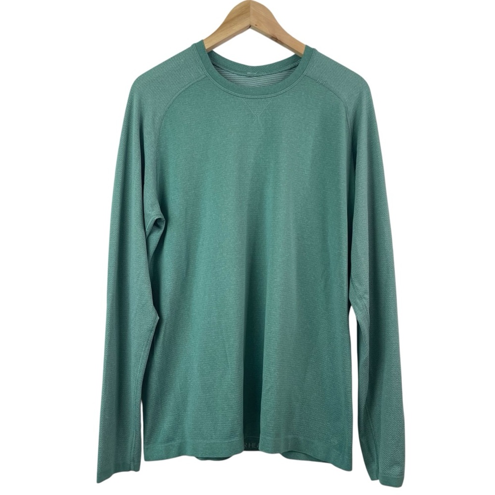 Lululemon Men’s Green Long Sleeve Activewear Athletic Shirt Size Large